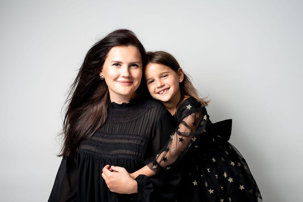 Mother and daughter studio portrait Nashville Thompson’s Station photography studio