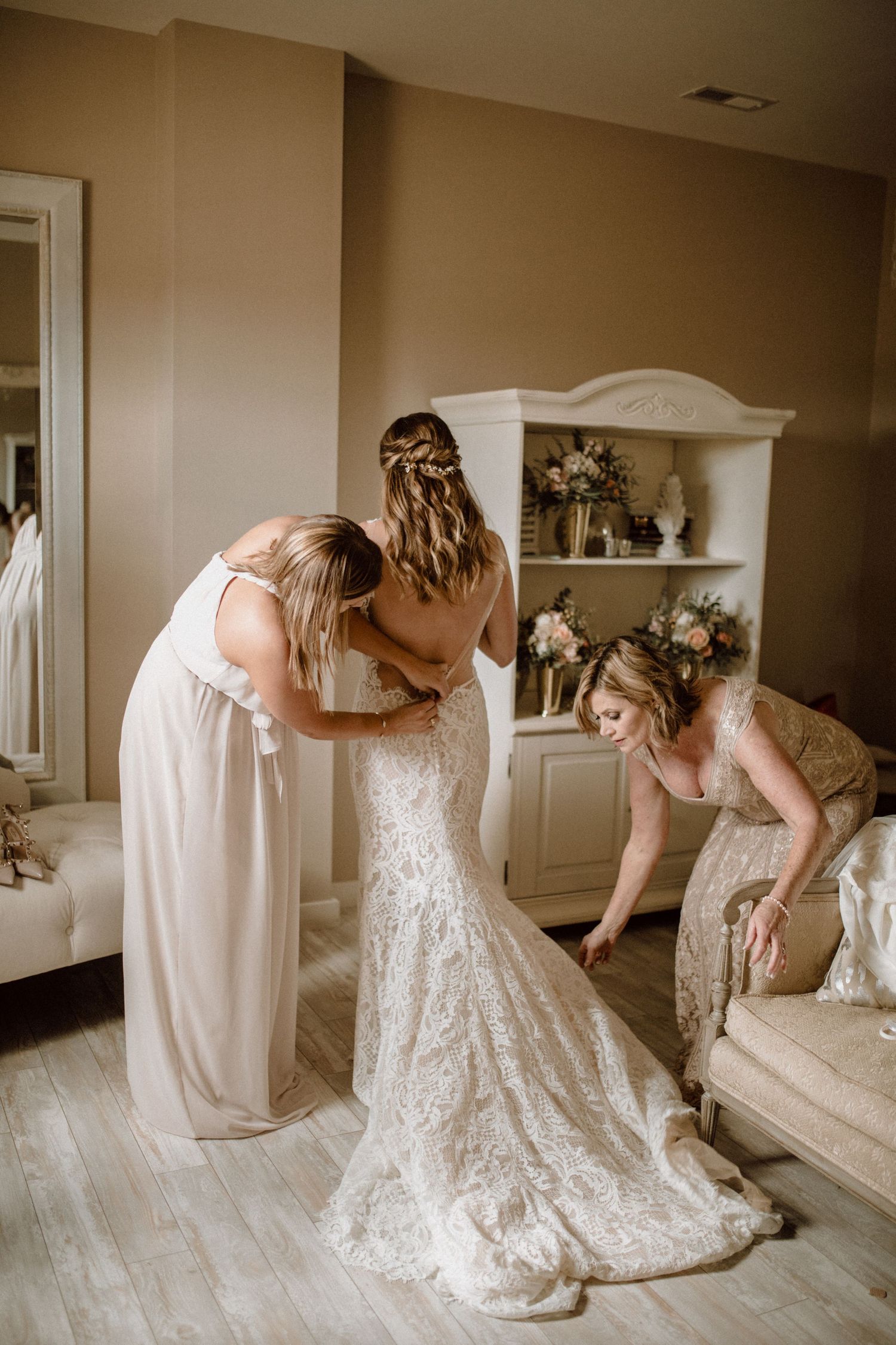 Alexa + Peyton | © Carly Arnwine Photography | Shadow Creek | Purcellville, Virginia | Erin Sellers | Dragonfly Events | Fluffy Thoughts