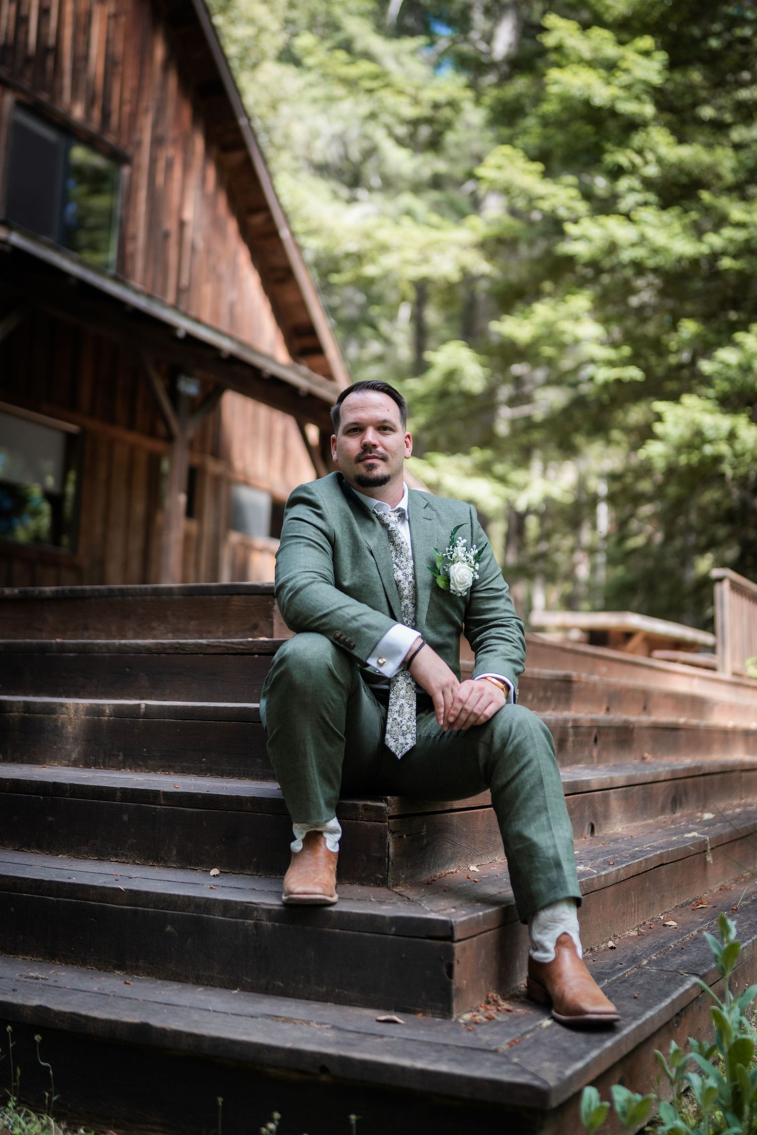 Mara + Connor | © Carly Arnwine Photography | Mendocino County | Leonard Lake Reserve | Northern California Wedding