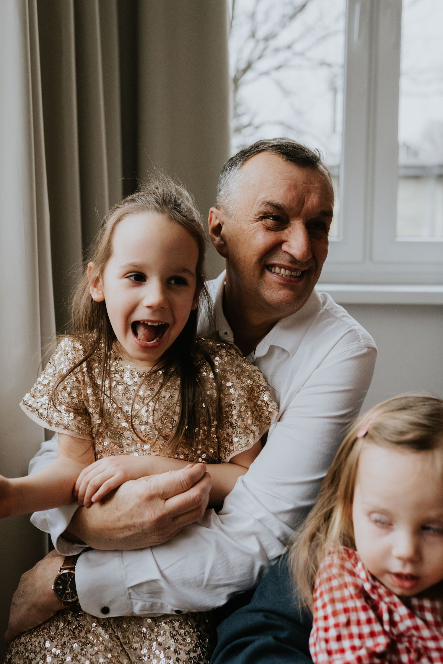 Rodzinna sesja zdjęciowa pokoleniowa Katowice sesja rodzinna w studiu fotograf Katowice fotograf Śląsk zdjęcia rodzinne z dziadkami sesja