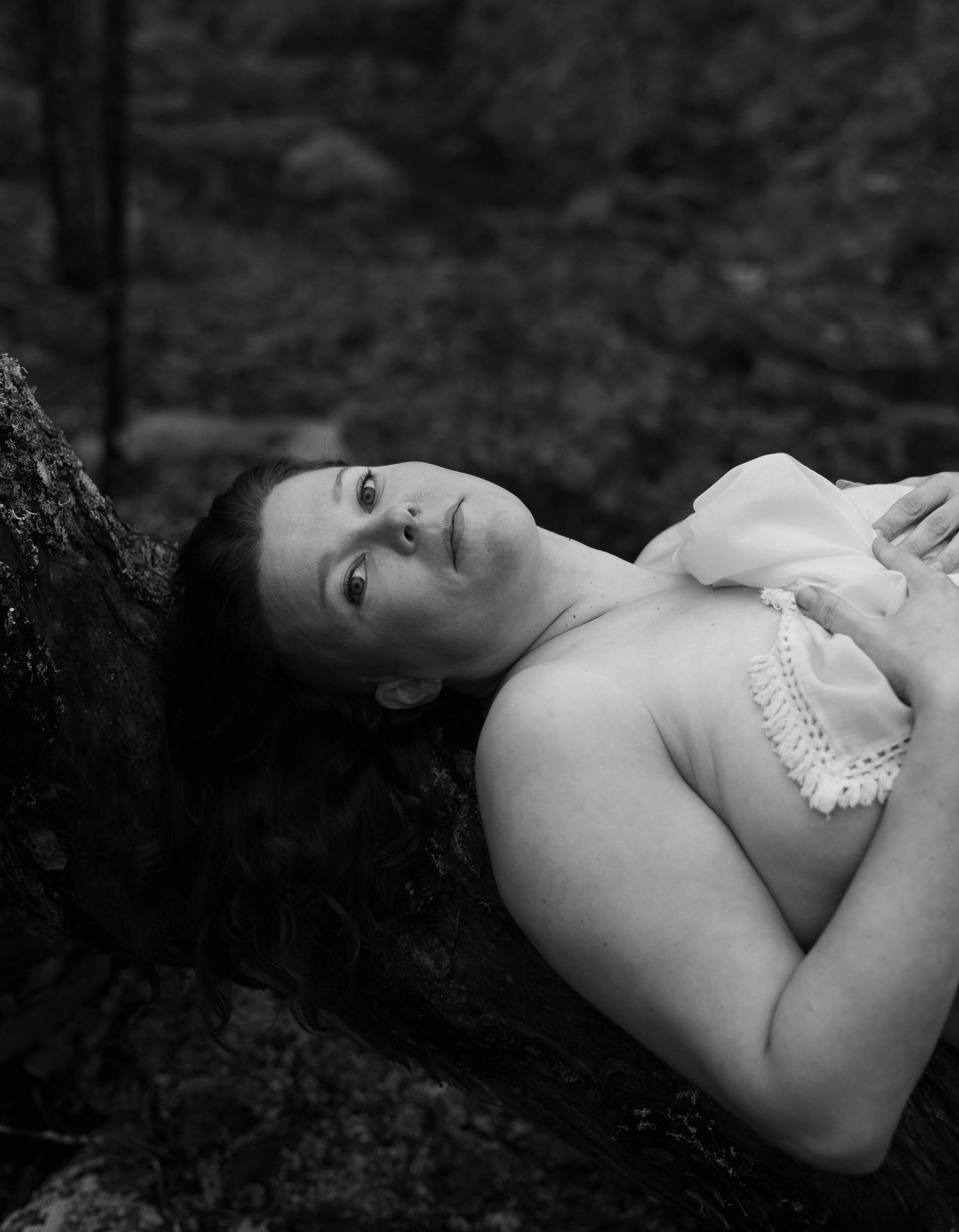 Boudoirkuvaus, Sodankylä. Valokuvaaja Katri Herukka.