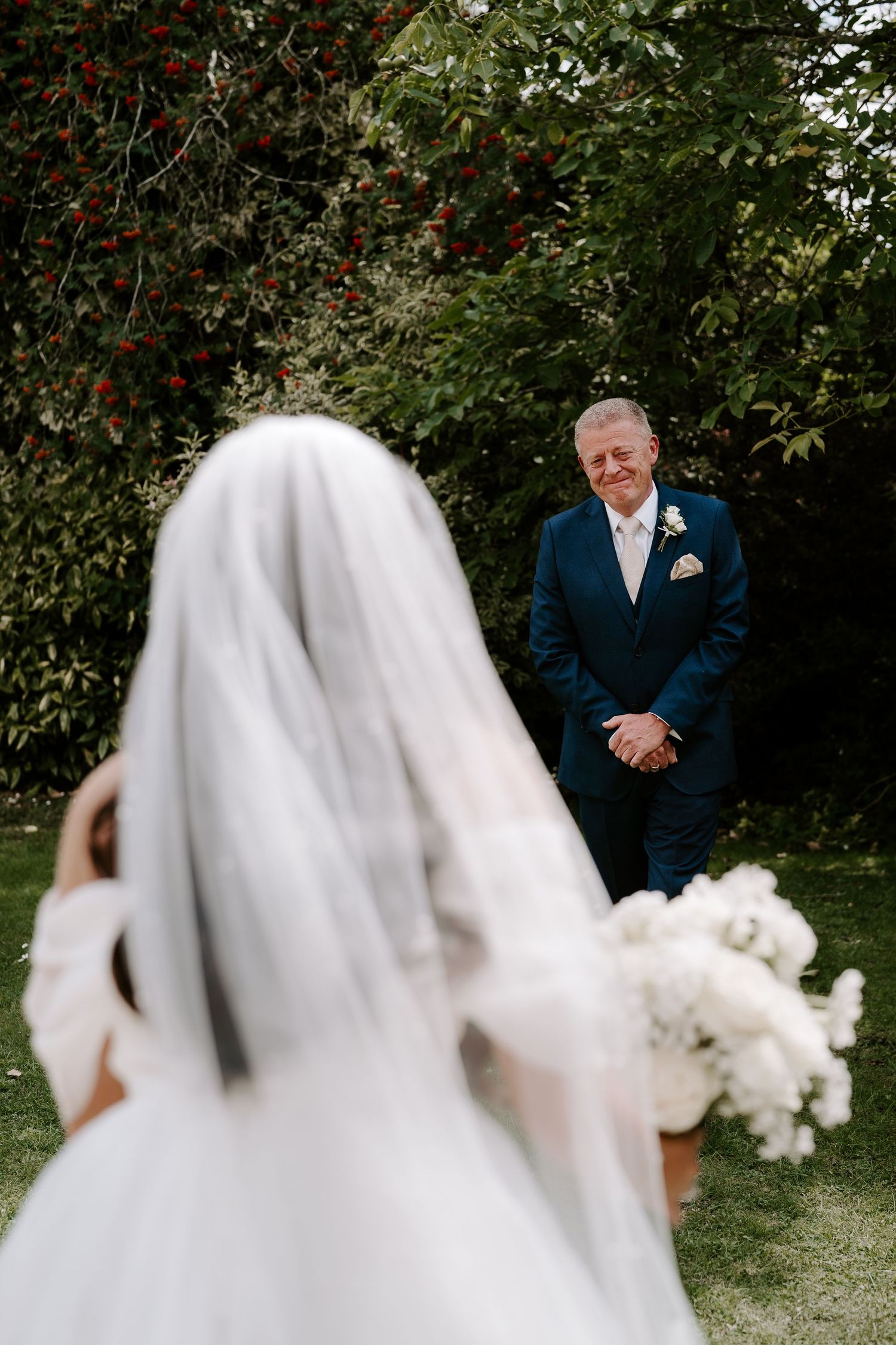 first look with dad and bride at the new inn cirencester