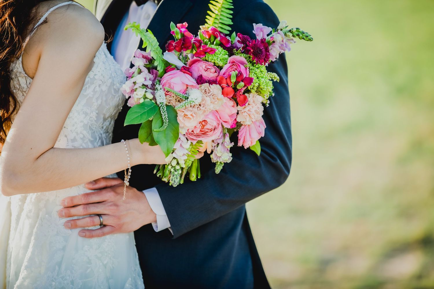 El Paso wedding photography – Romantic couple photos at sunset