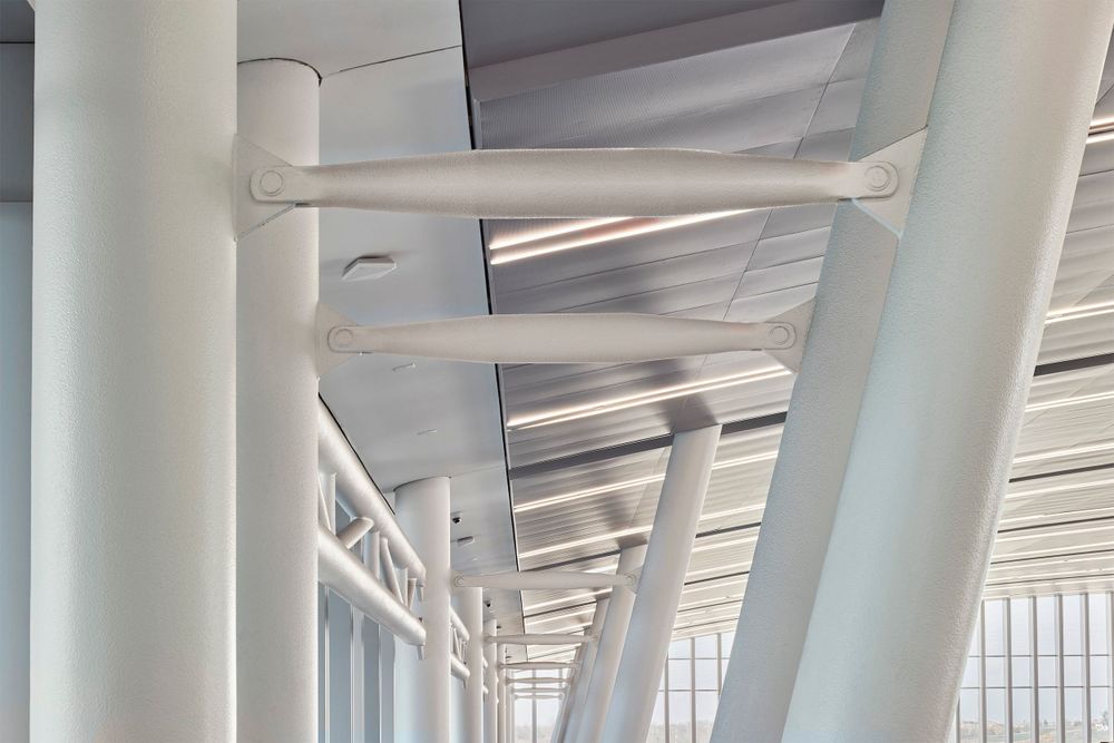 Interior photo of the new terminal at the Charlotte Douglas International Airport by Cincinnati photographer Studio 66