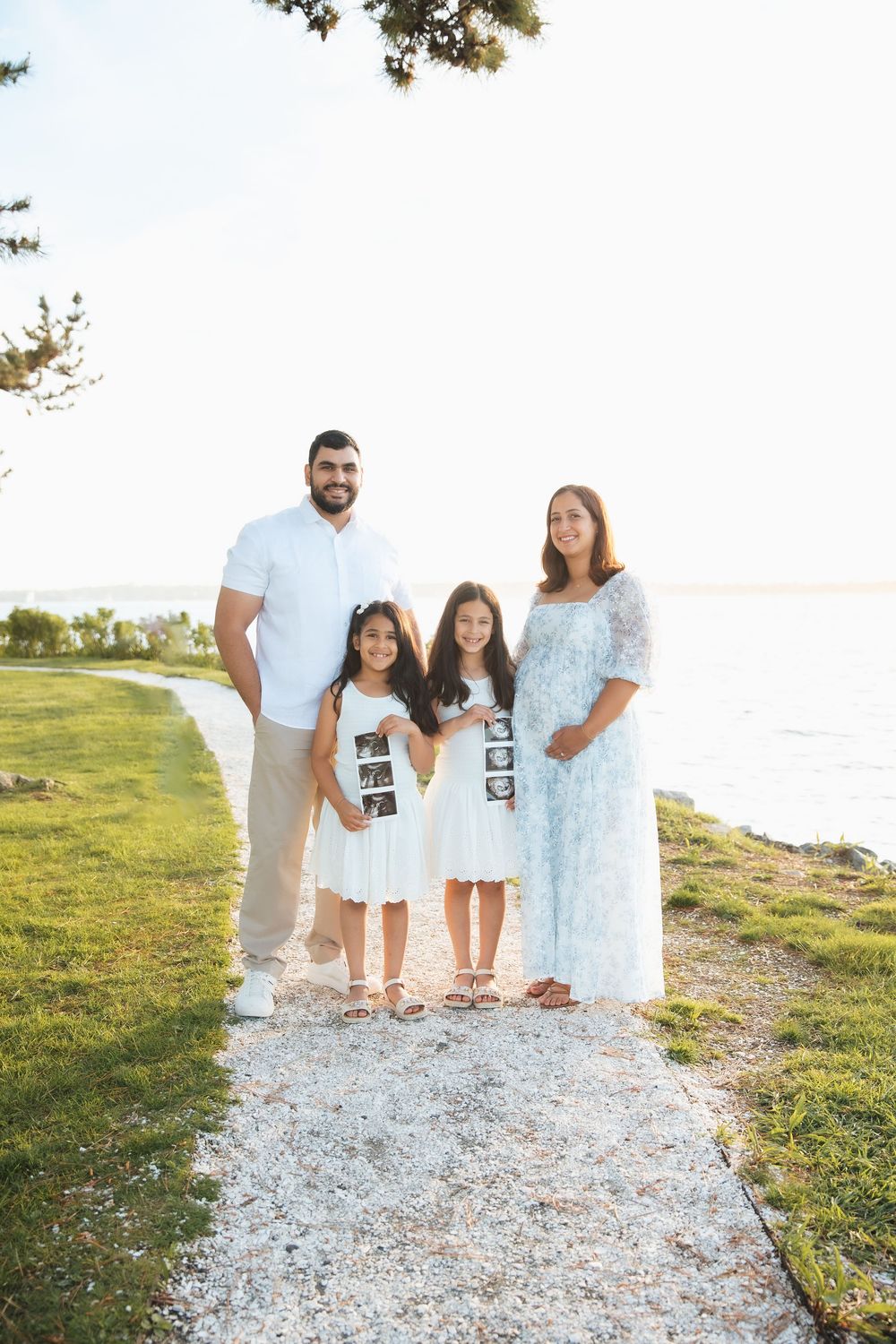 maternity photography, Bristol, Portsmouth Newport Rhode Island. Newport harbor island light. goat island.