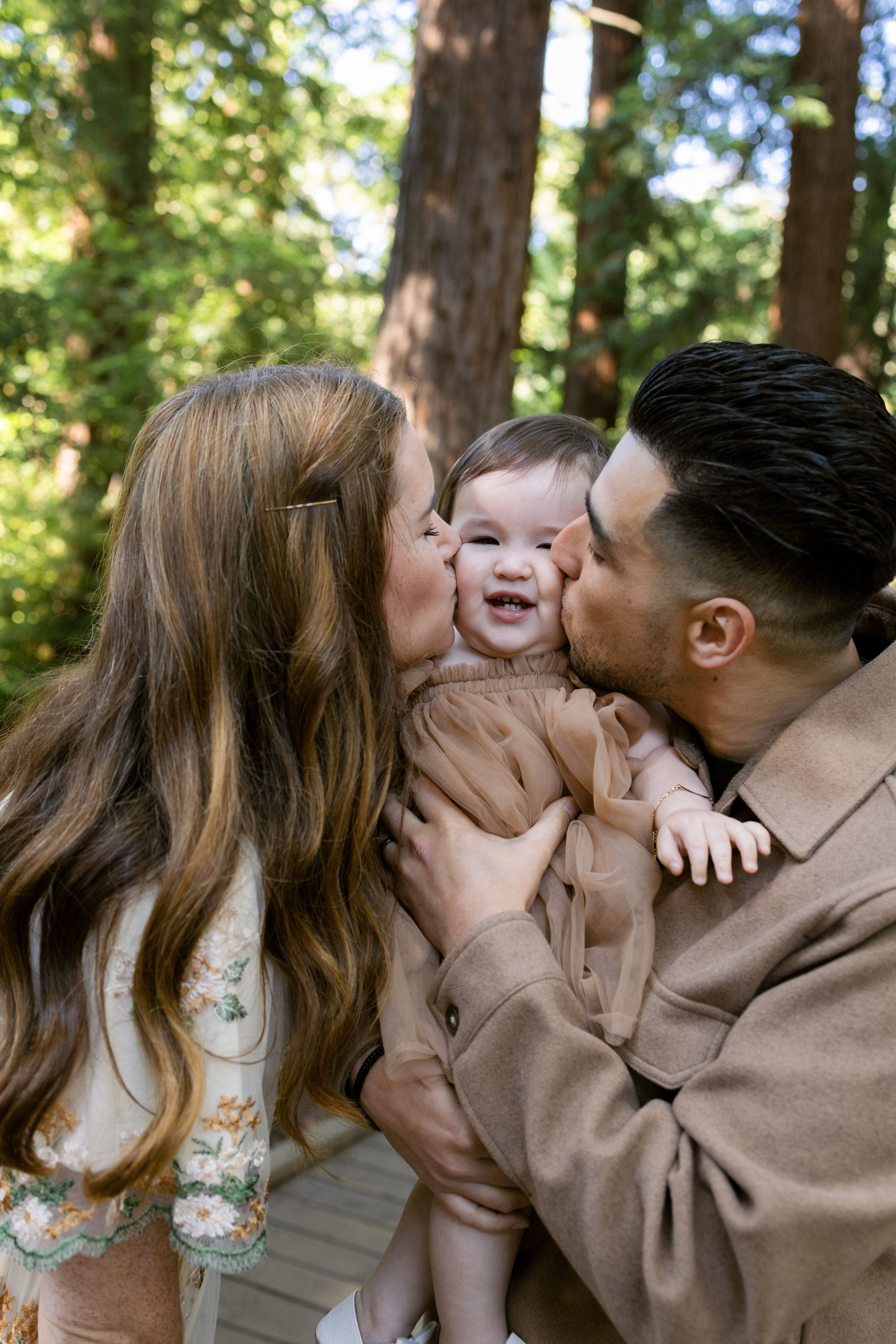 Bay Area family photographer in redwoods