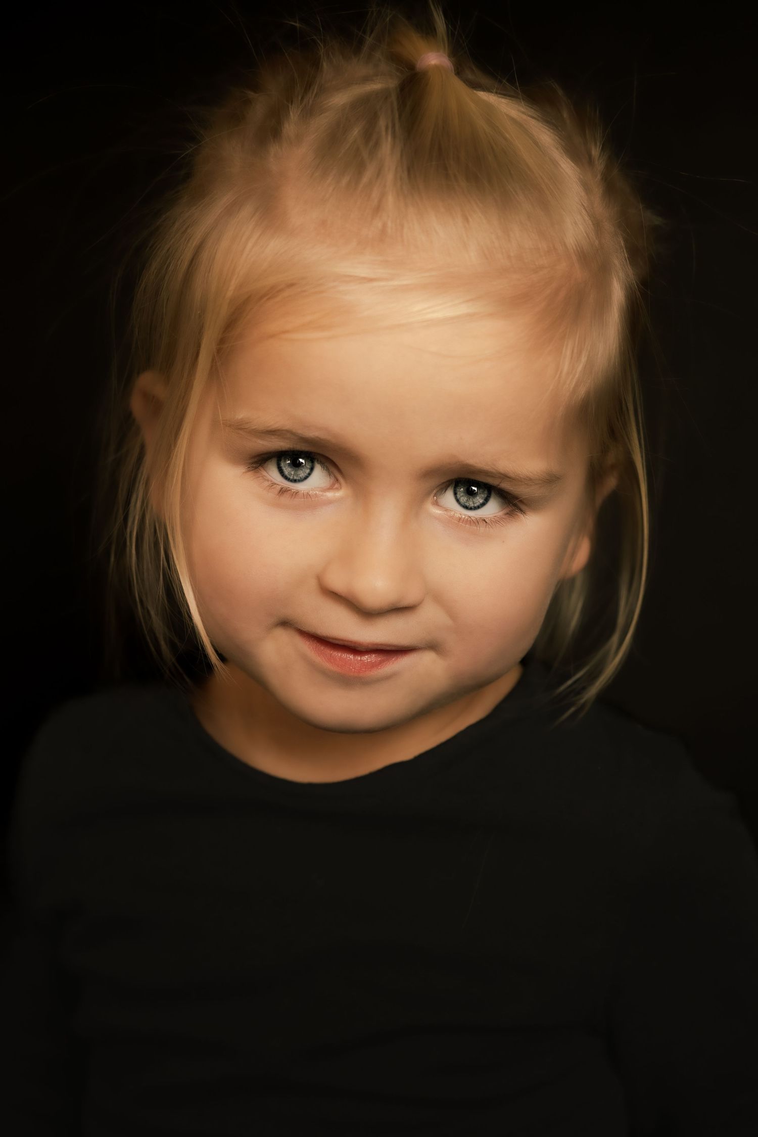 portretfotografie, portretfotograaf portret fotoshoot
portretsessie portretfoto Limburg, kinderfotograaf
Fine art portretfoto kinderportret,