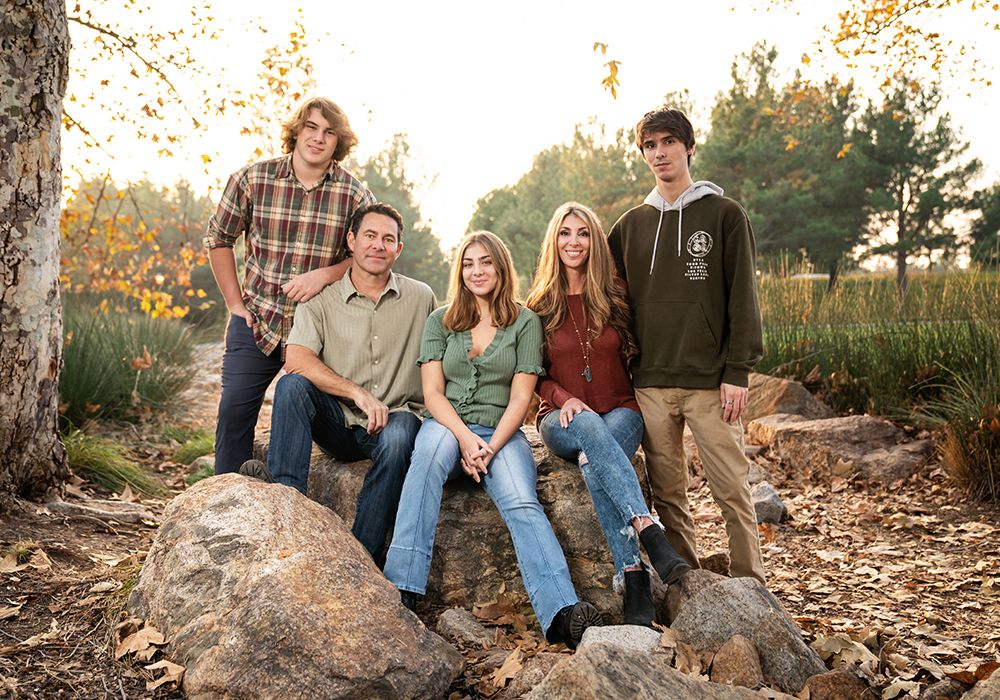 orange-county-ca-photographer-st-george-utah-family-outdoor-professional-family-fun-travel-holiday-cards-annual-nature