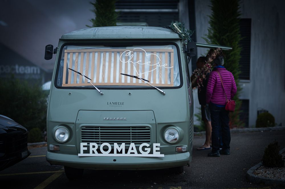 La Meule, Cheese shop, Cugy, Switzerland
Vintage food truck
Sandra DAENGELI, impacts.photo, @sdaengeli, @impacts.photo