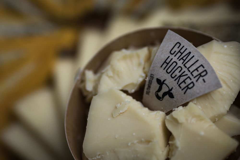 La Meule, Cheese shop, Cugy, Switzerland
Cheese plate
Sandra DAENGELI, impacts.photo, @sdaengeli, @impacts.photo