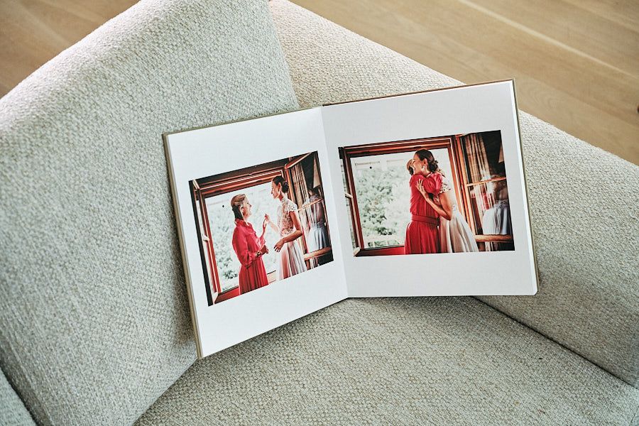 TLOOK photographe de mariage de style documentaire, album de qualité