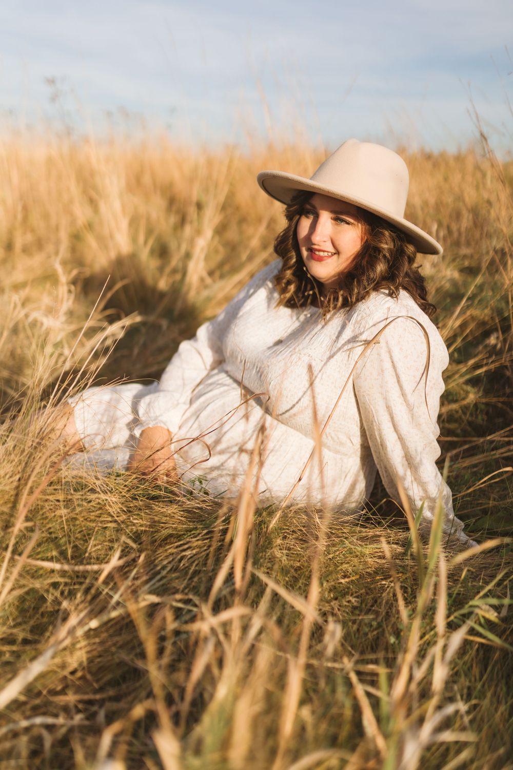 Wisconsin Family, Motherhood and Wedding Photographer. Focusing on authentic connections and the moments of in between.