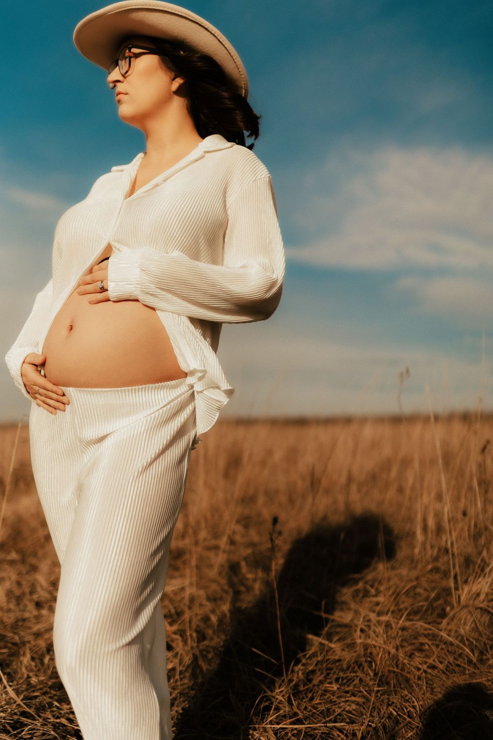 Wisconsin Family, Motherhood and Wedding Photographer. Focusing on authentic connections and the moments of in between.