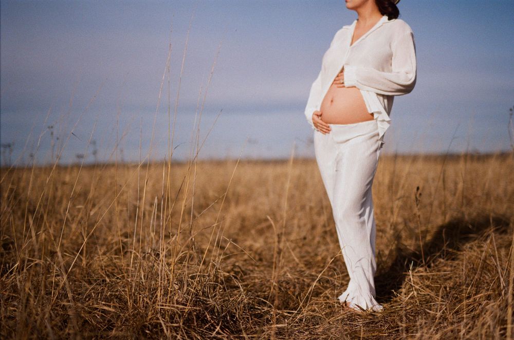 Wisconsin Family, Motherhood and Wedding Photographer. Focusing on authentic connections and the moments of in between.