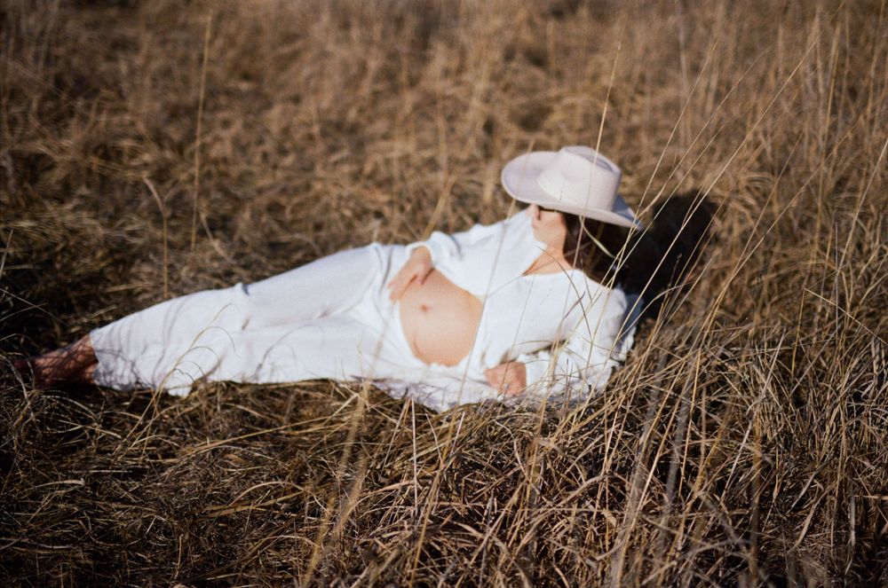Wisconsin Family, Motherhood and Wedding Photographer. Focusing on authentic connections and the moments of in between.