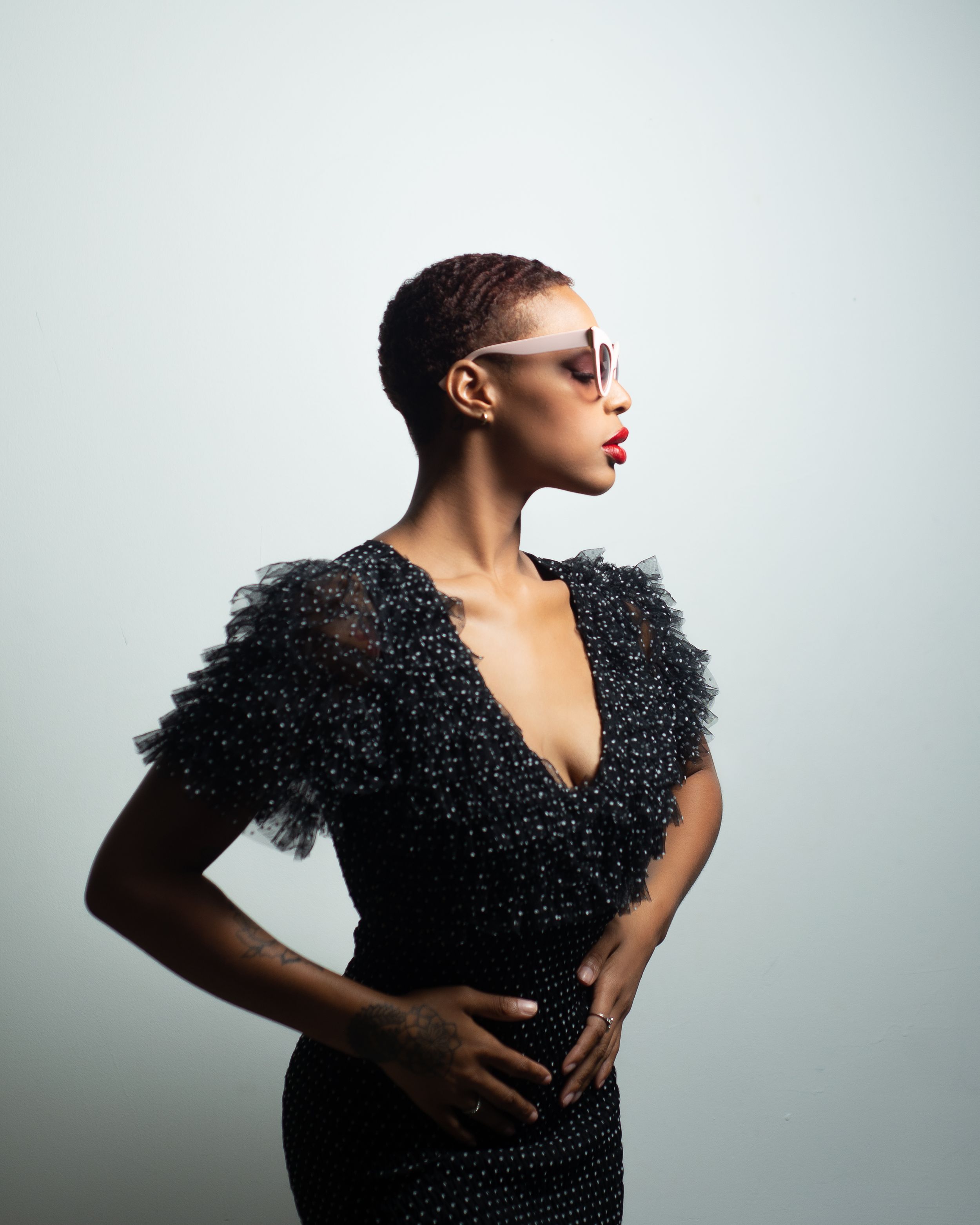 black female model in dallas studio