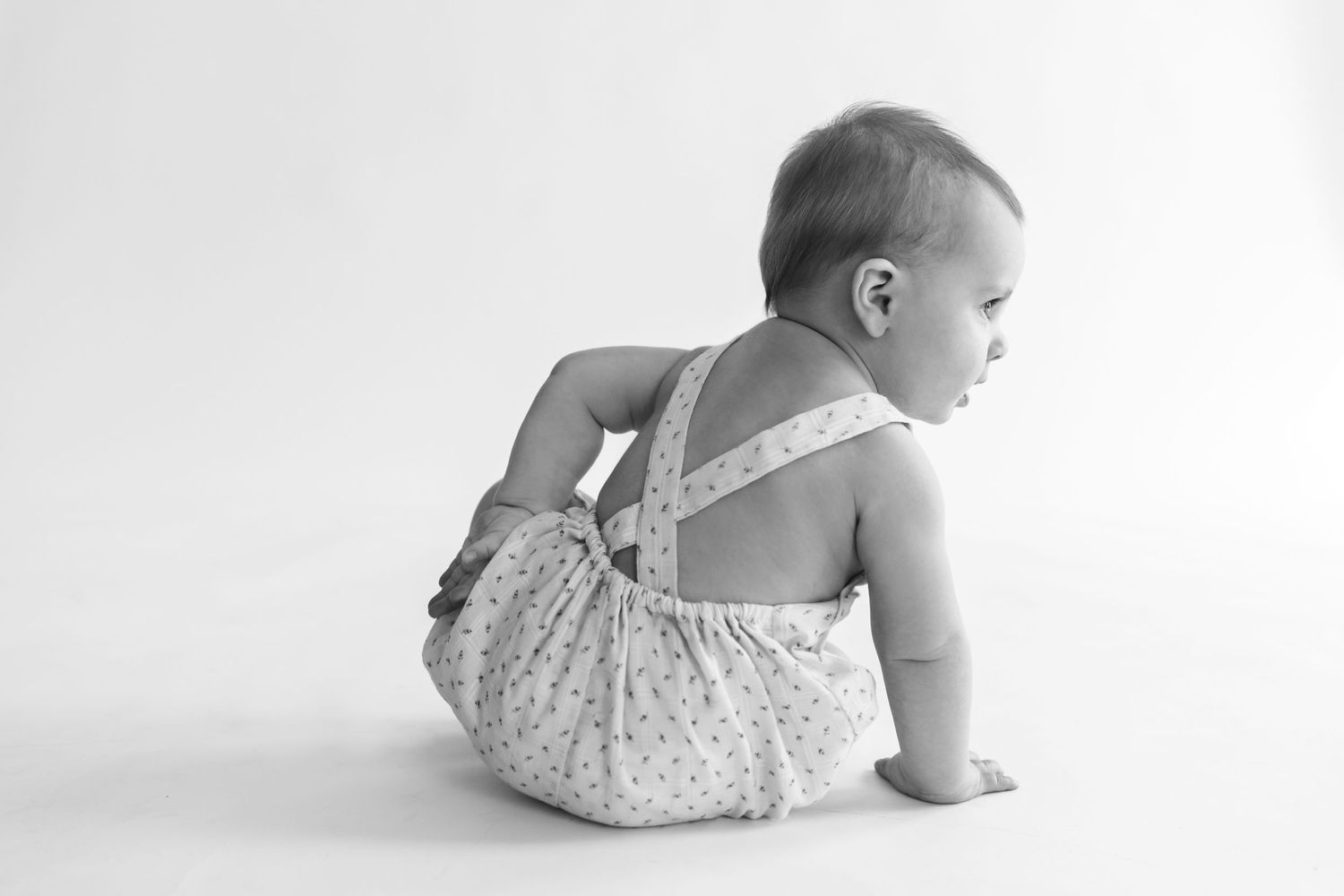 Baby Photographer. Luxury Milestone Photography.