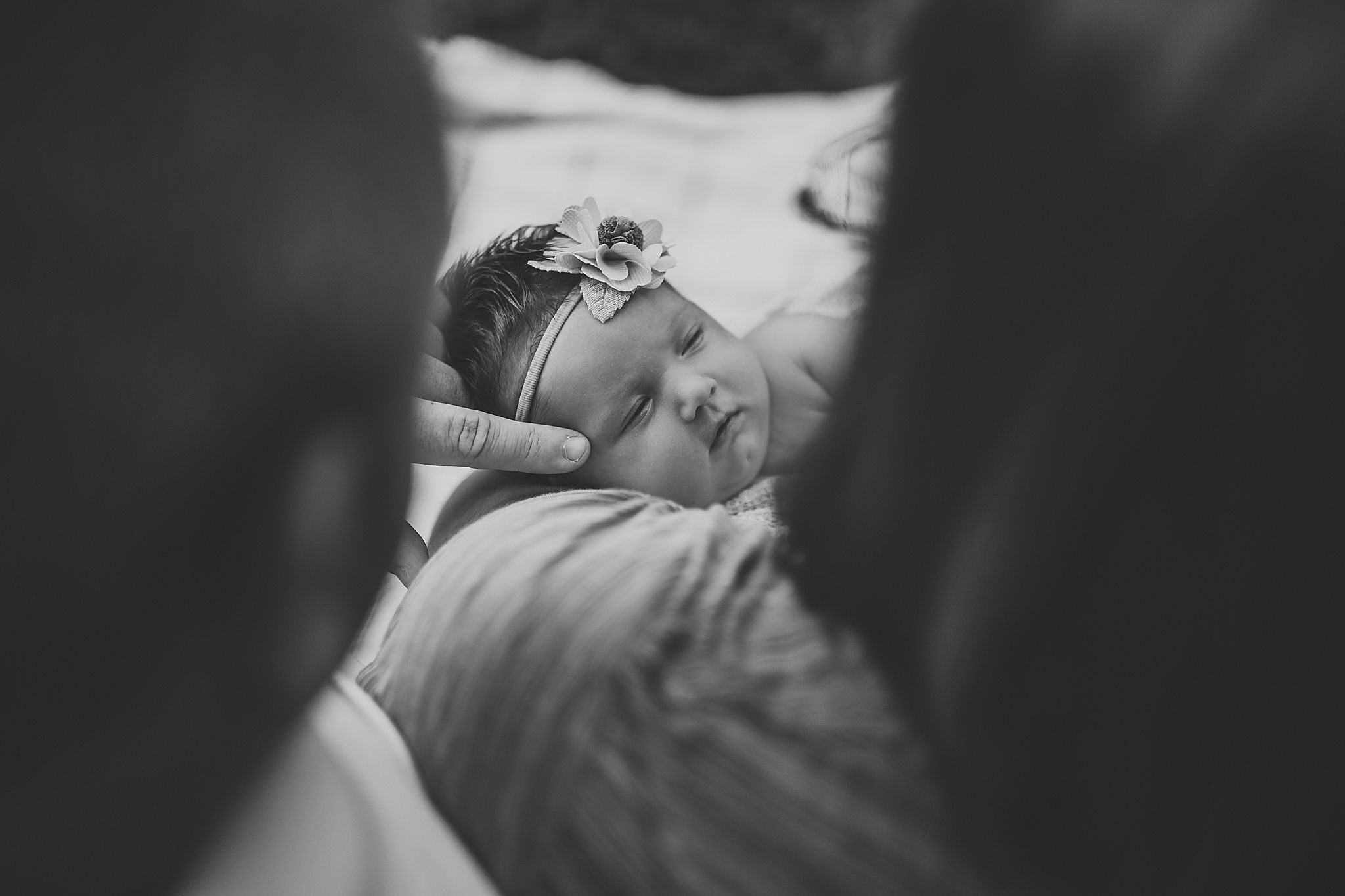 Summer Newborn Pictures Southern Indiana Photographer Wild Arrow