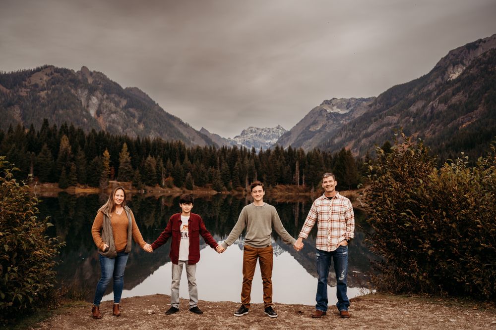 Lake family portrait session by wander and wild photography