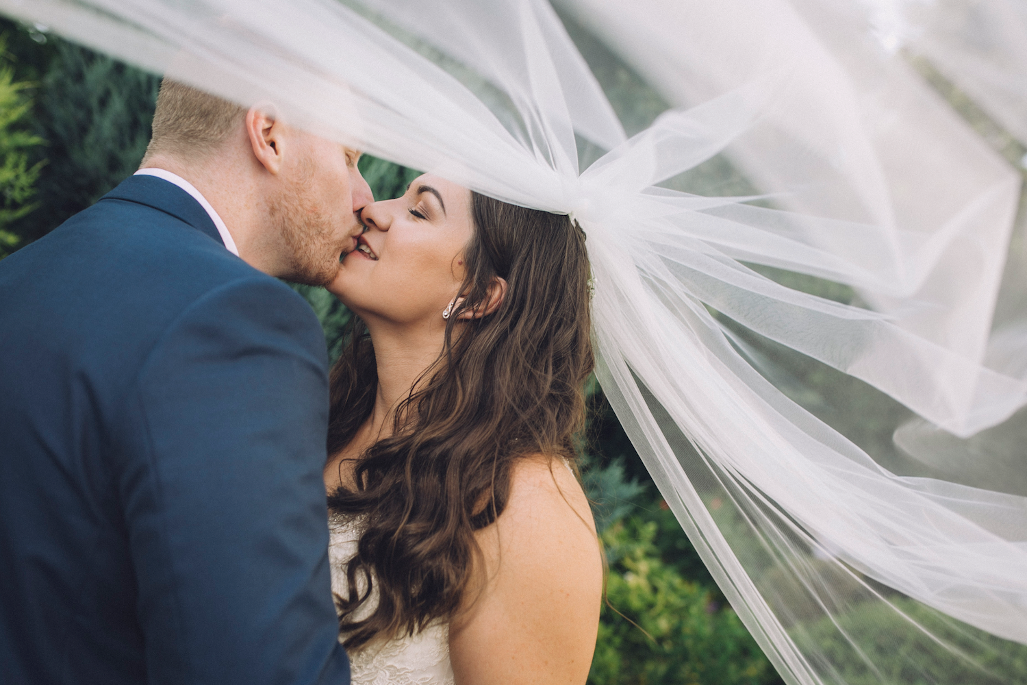 Birmingham Based Wedding Photographer