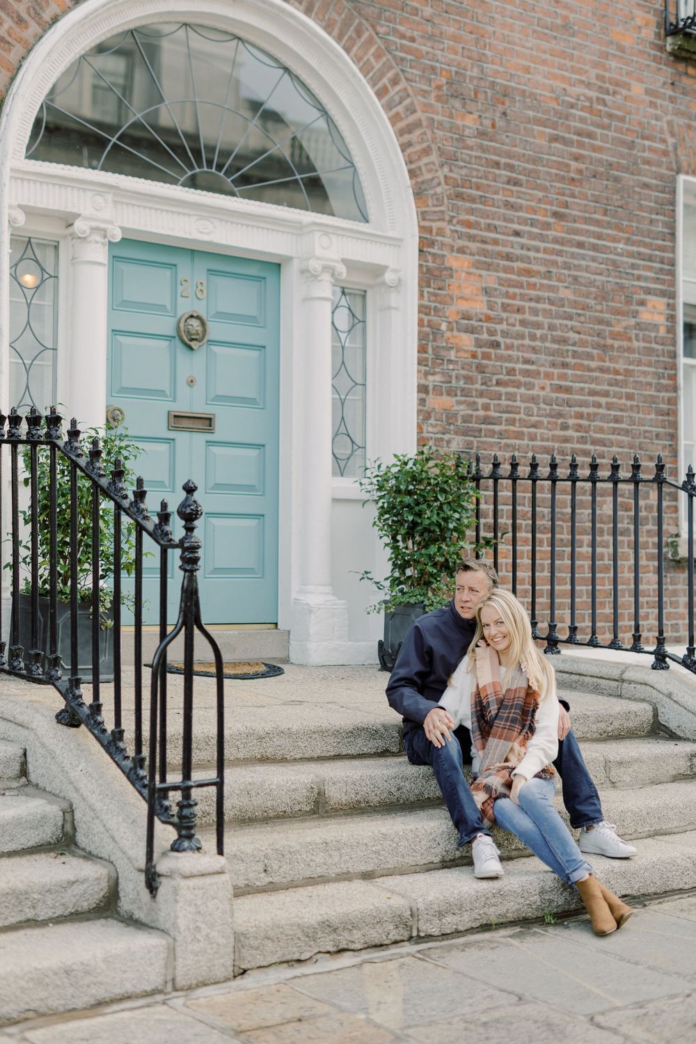 the-merrion-sqaure-dublin-engagement-photos