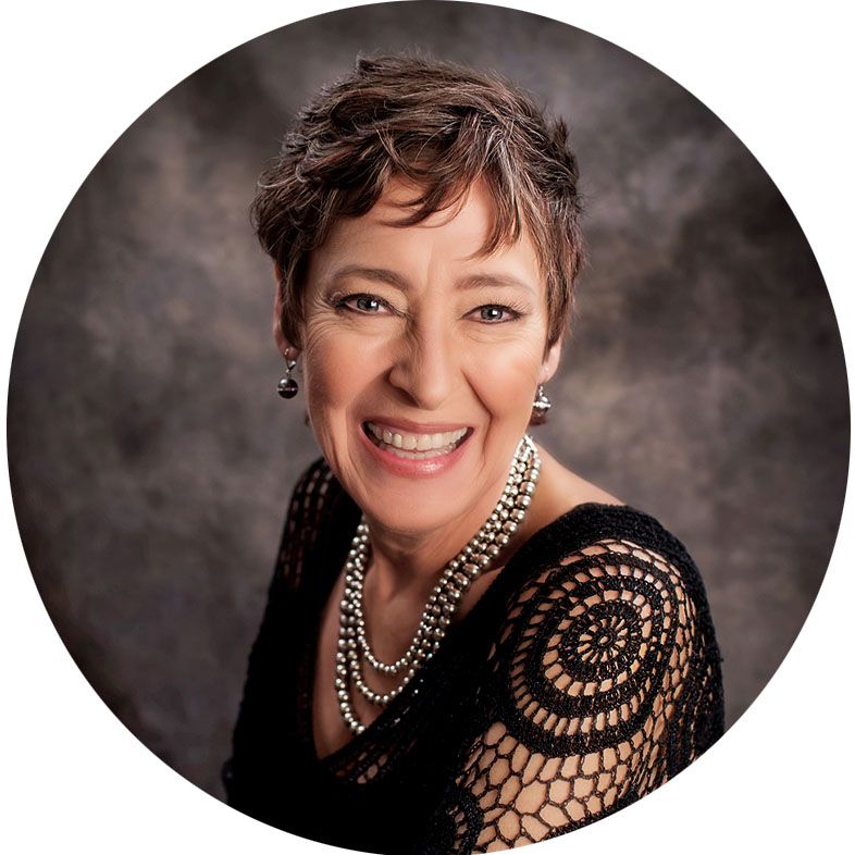 business portrait headshot woman smiling studio photographer luba wold coeur d alene