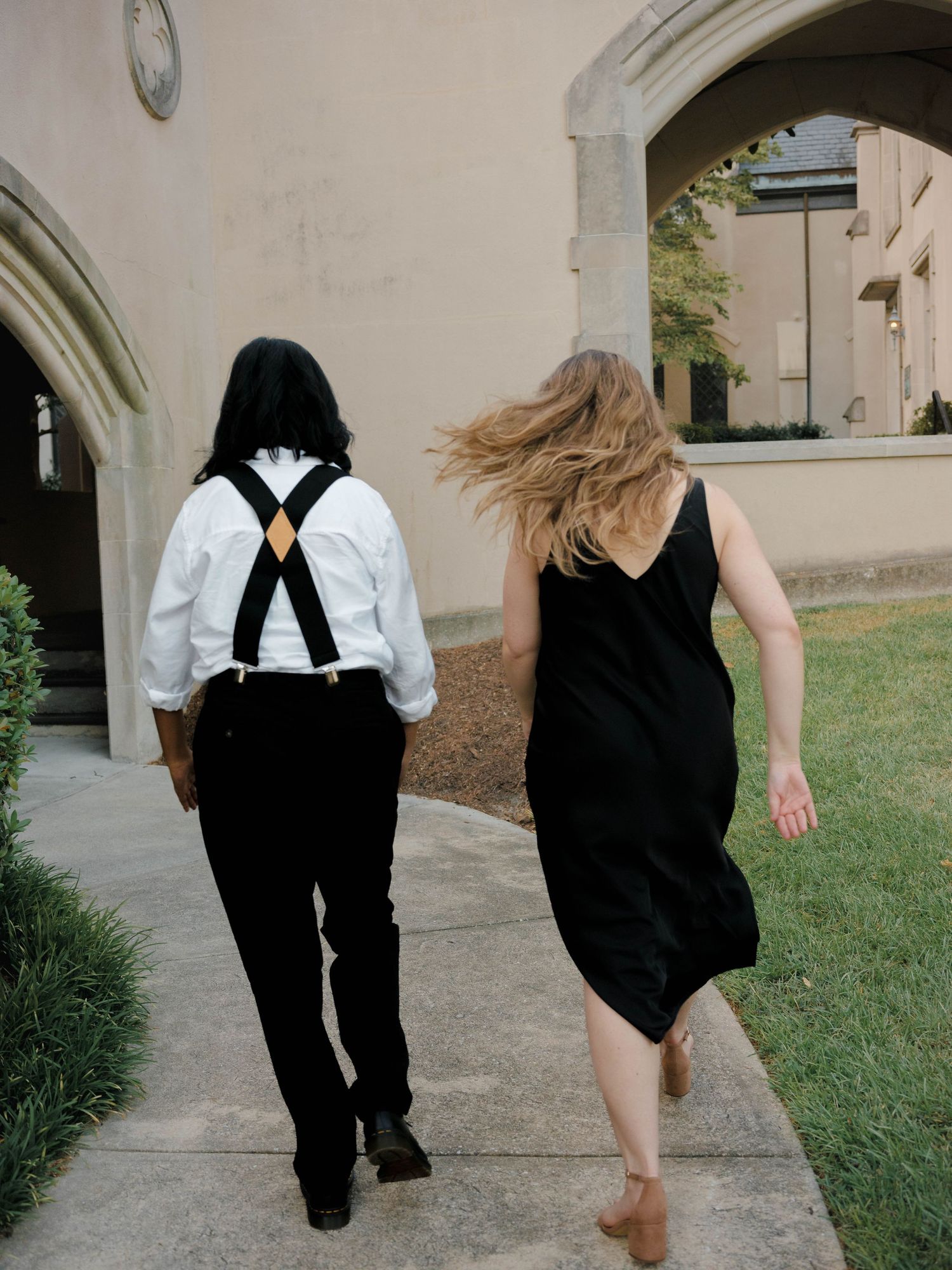 10 Tips on What to wear for your engagement session in Wilmington North Carolina