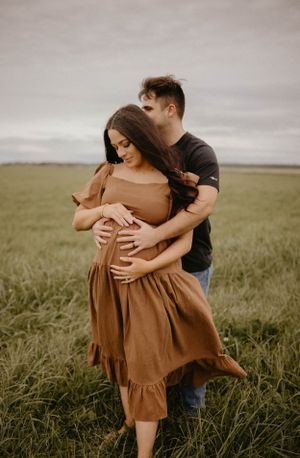 Julianne Drake photography pensacola destin 30a family weddings photos film love snuggles timeless maternity dreamy wind