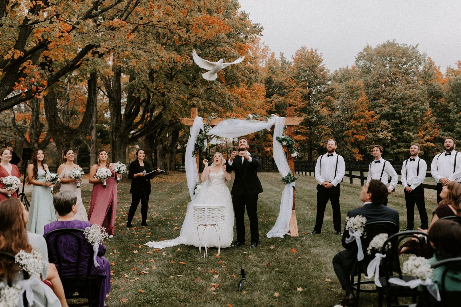 braestone farm wedding photography candid ontario