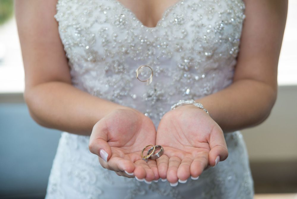 wedding rings. getting ready. mother and daughter at getting ready. cambria hotel. McAllen, Texas. Wedding photographer