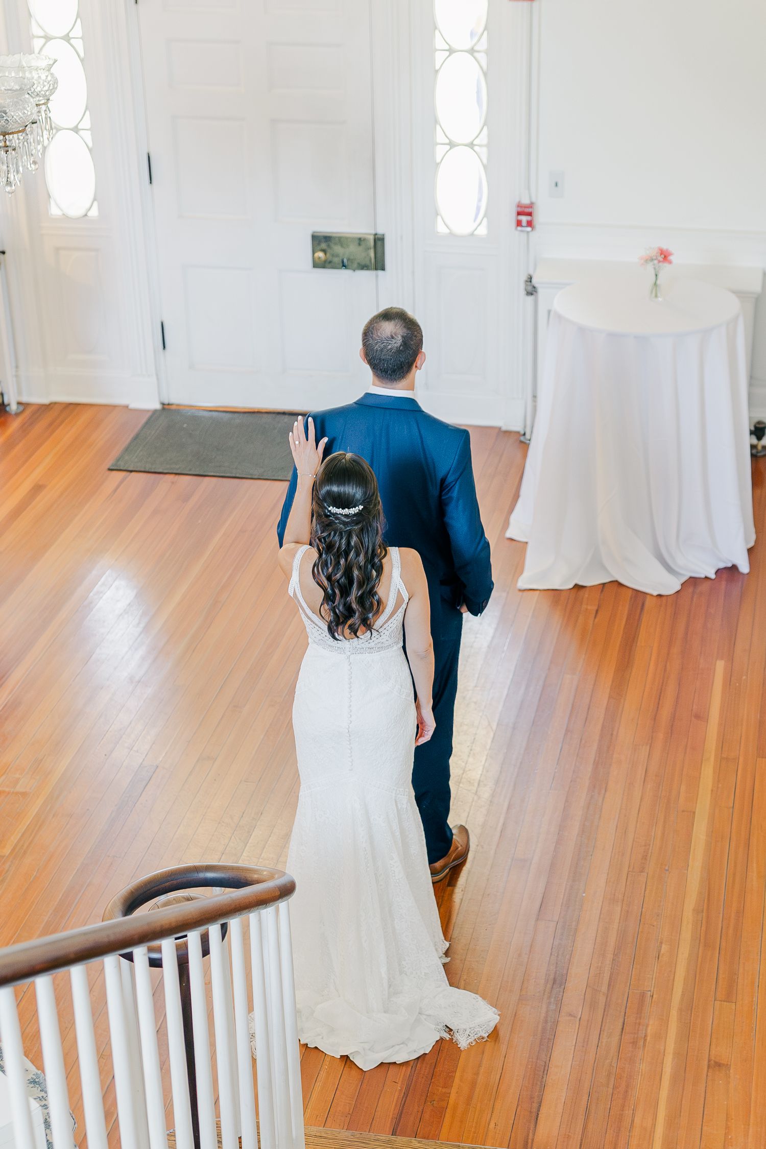 RUST MANOR HOUSE LEESBURG VIRGINIA WEDDING PICTURES BRIDE GROOM
