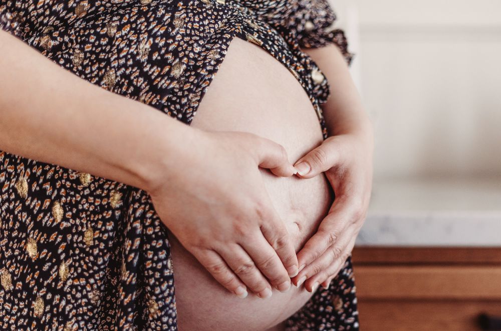 in-home maternity photography