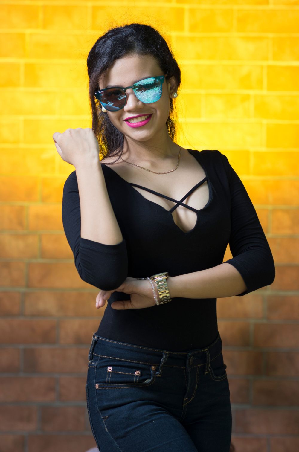 Sesión de foto moda. Mujer en foto. Fotógrafo de sesiones.