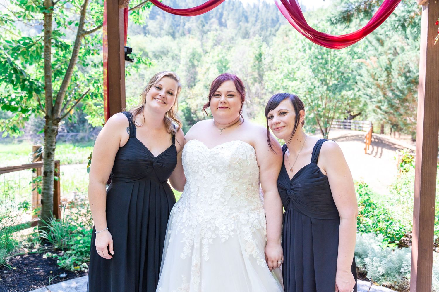 bride with her mom and aunt