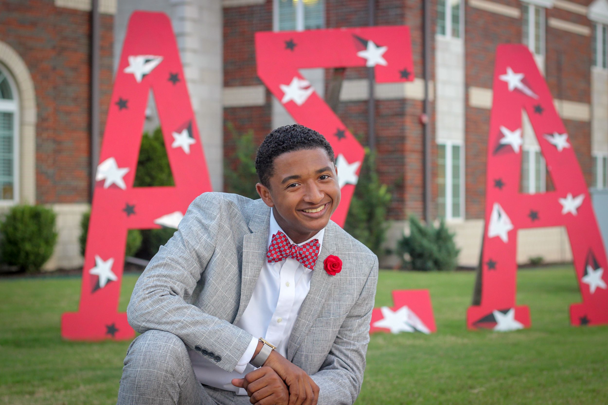 guy in front of sorority