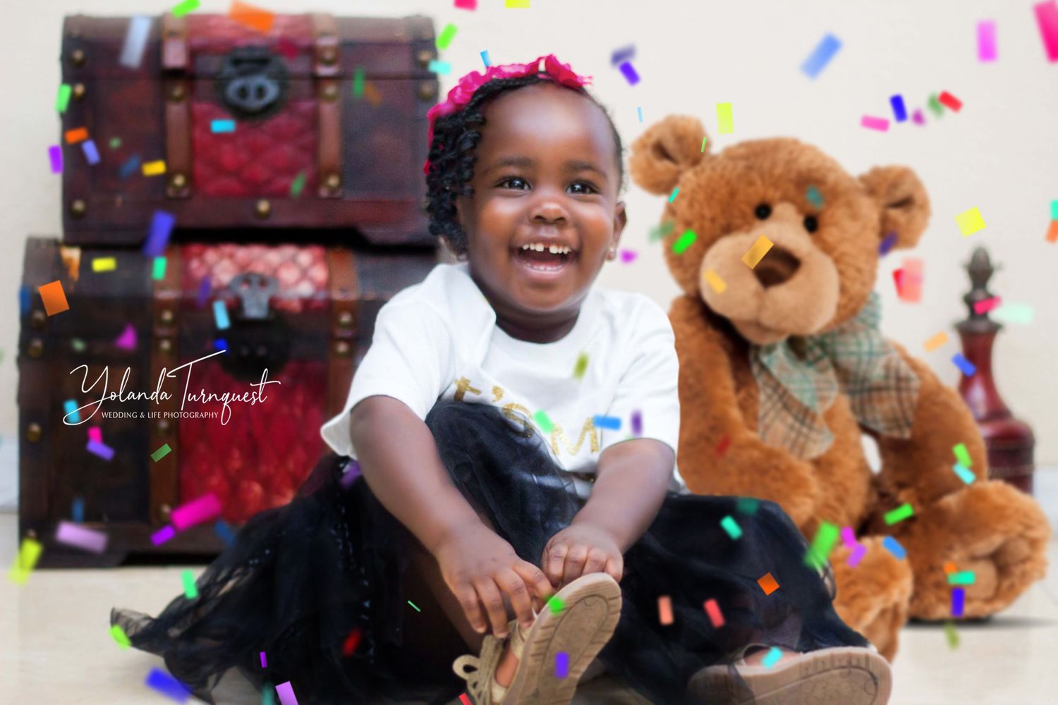 first birthday girl with confetti, nassau bahamas photographer, K. Yolanda Turnquest Photography