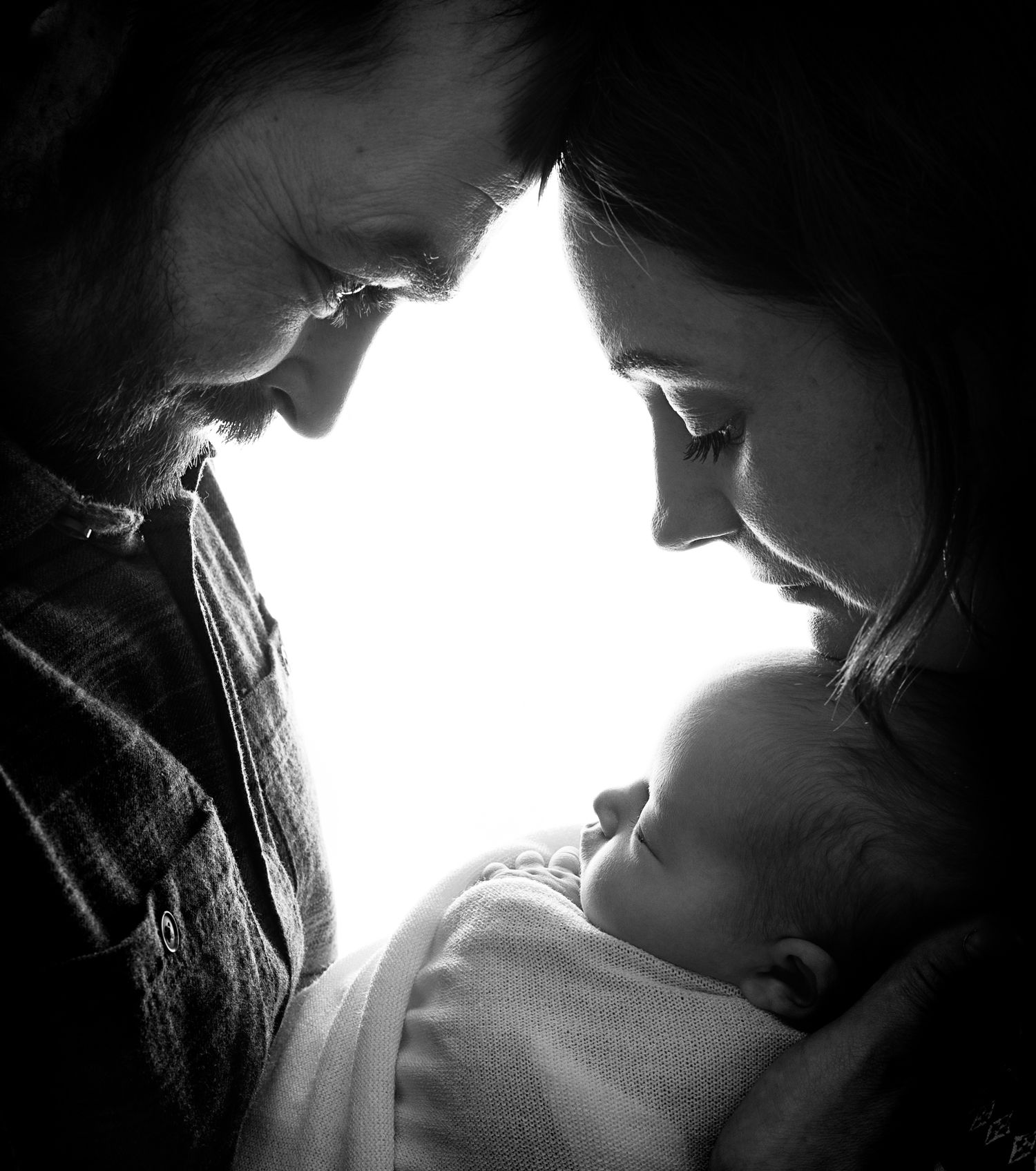 Newborn baby, baby photos, parent love, new parents, family photography, Plymouth, Devon.