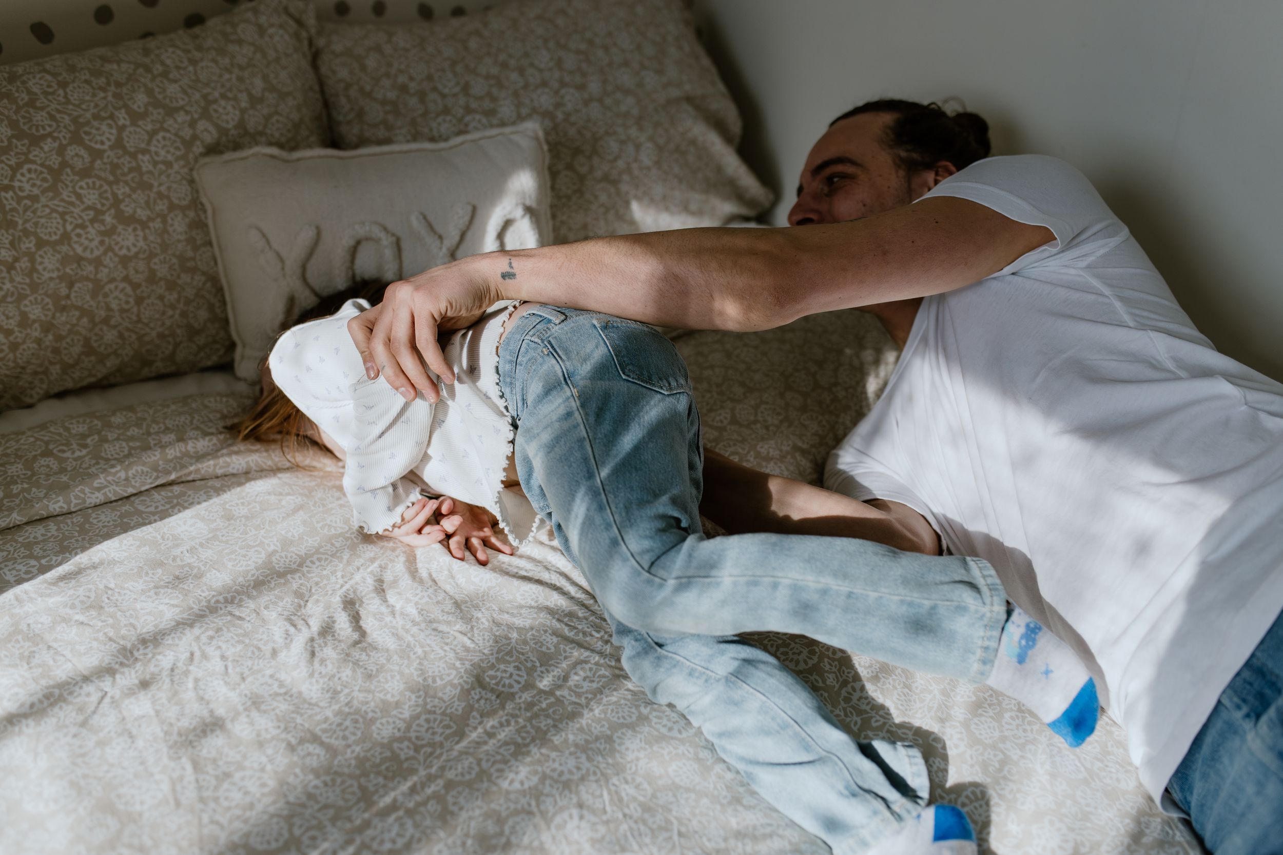 In-home family session at Strawberry Hollow AirBnb in Trenton, Ontario - Halifax Photographer