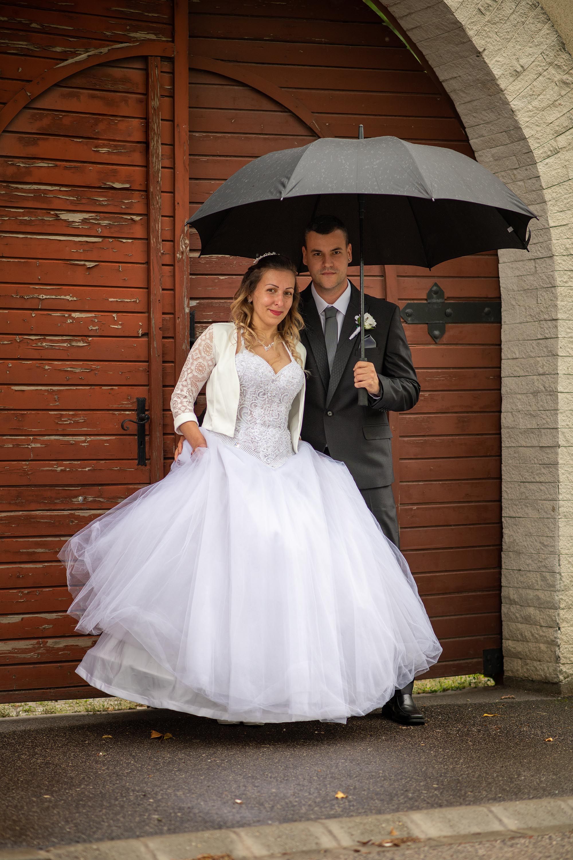 e-session, eljegyzés, esküvőfotózás, esküvő, esküvőifotózás, esküvőfotós,
esküvőfotózás győr,
menyasszony, esküvői kreatív, menyasszonyiruha