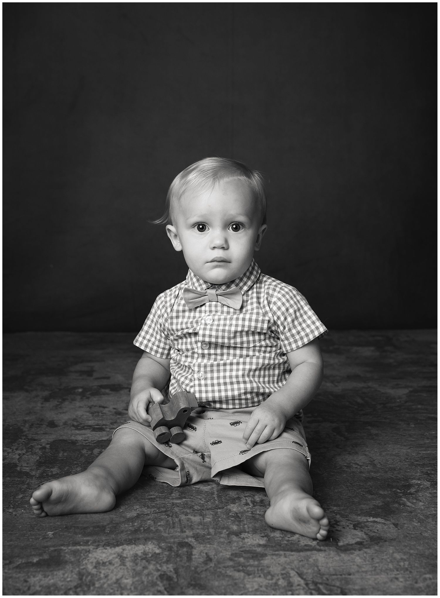 austin baby photographer one year portrait session classin fine art baby photos austin newborn photographer