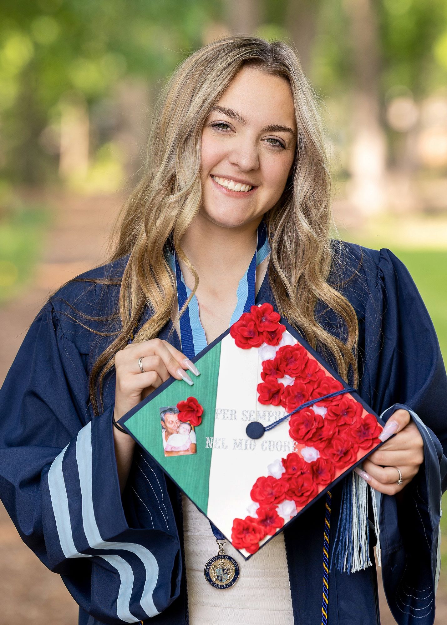 Cap and gown session for female senior photography, beverly hills, mi