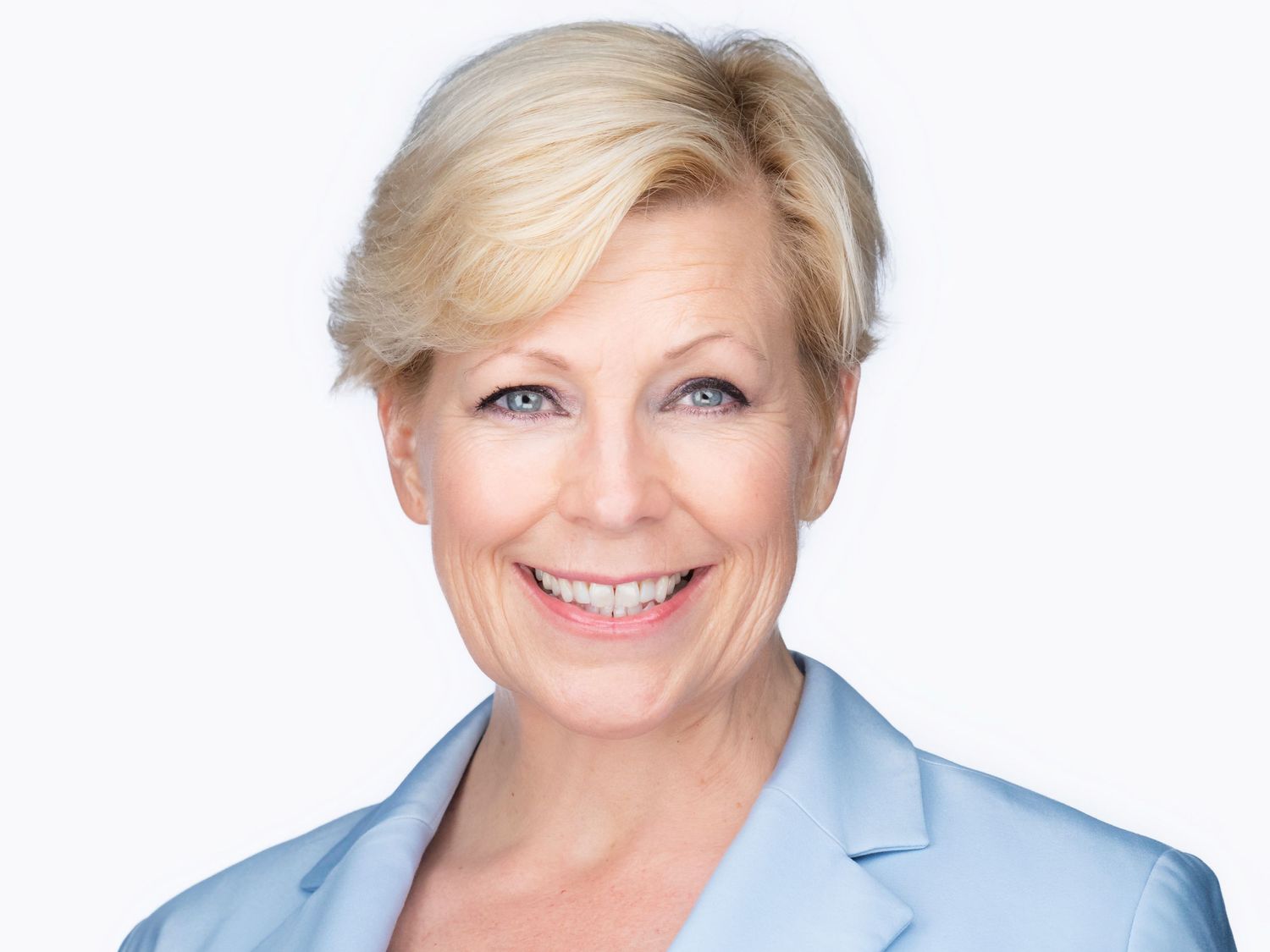Kindra Steenerson Business Headshot Charlotte North Carolina