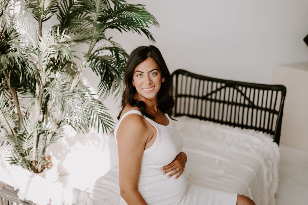 toronto lifestyle maternity photography mint room preto loft studio