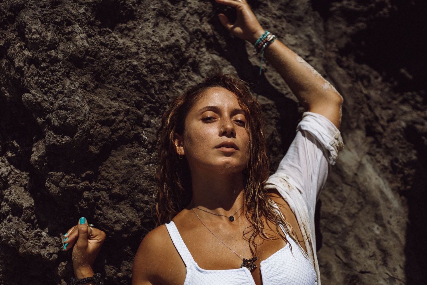 Lifestyle and branding photographer in Hawaii bathing suit photo
