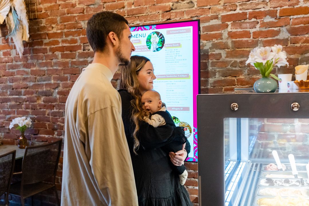 family ordering gelato