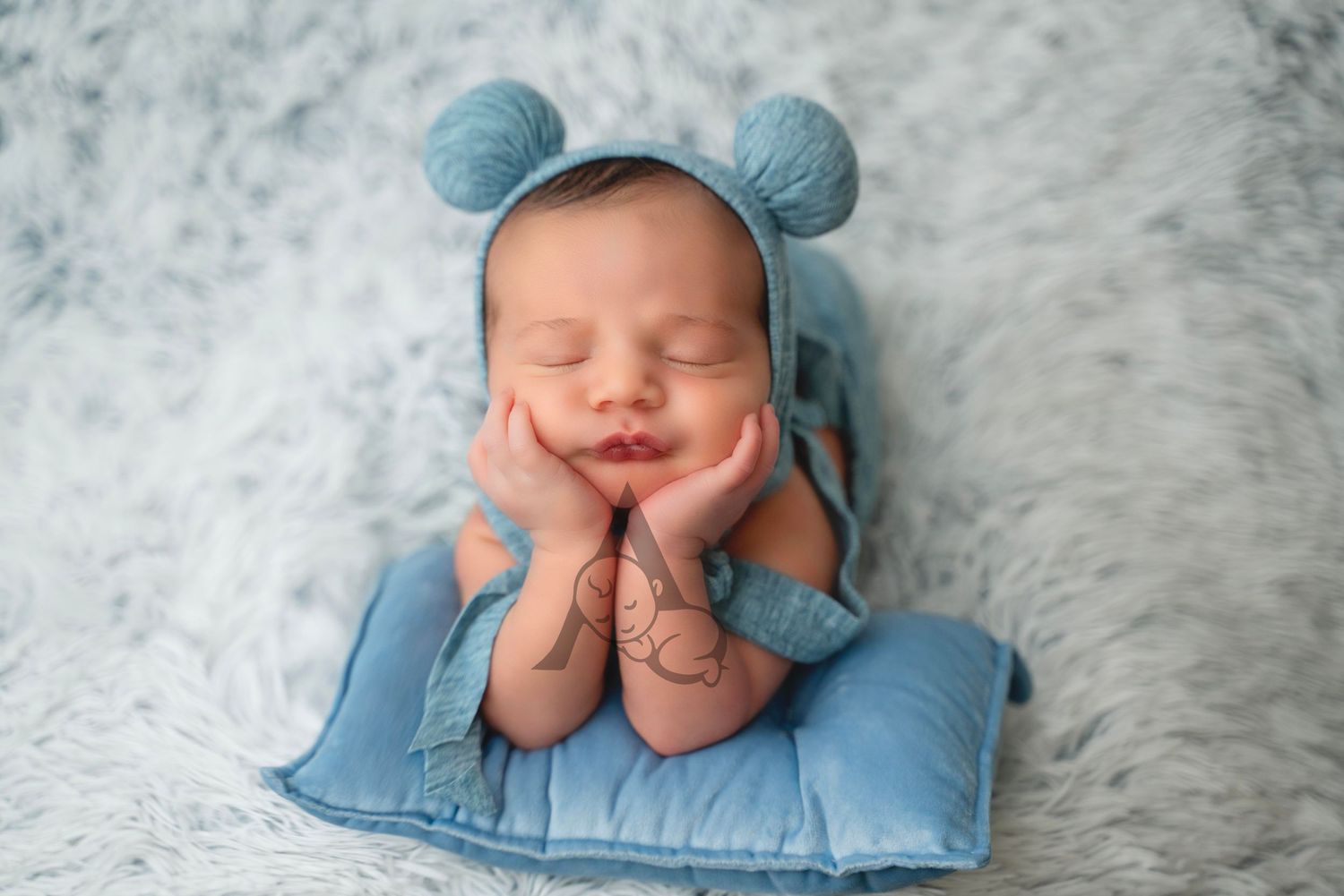 Adorable Newborn Baby Hands on Chin Newborn Photography Coral Springs Florida