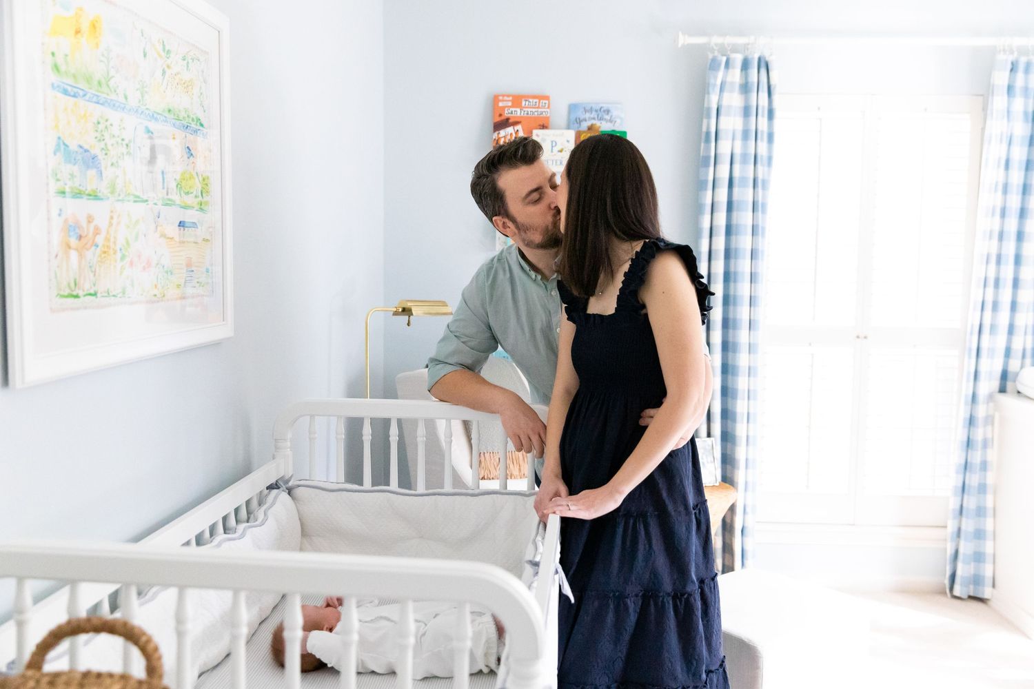what-to-wear-newborn-session