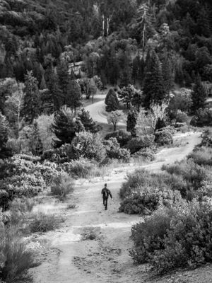 unposed natural family photographer, high desert Southern California family photographer kid portraits