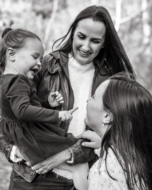 unposed natural family photographer, high desert Southern California family photographer kid portraits