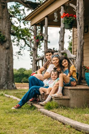 unposed natural family photographer, high desert Southern California family photographer kid portraits
